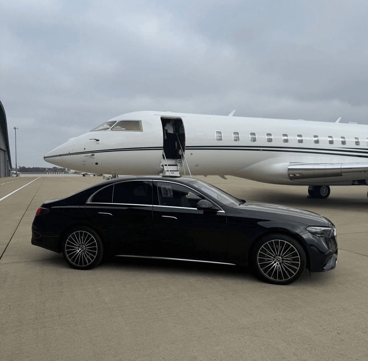 Mercedes-Benz E-Class — view 1