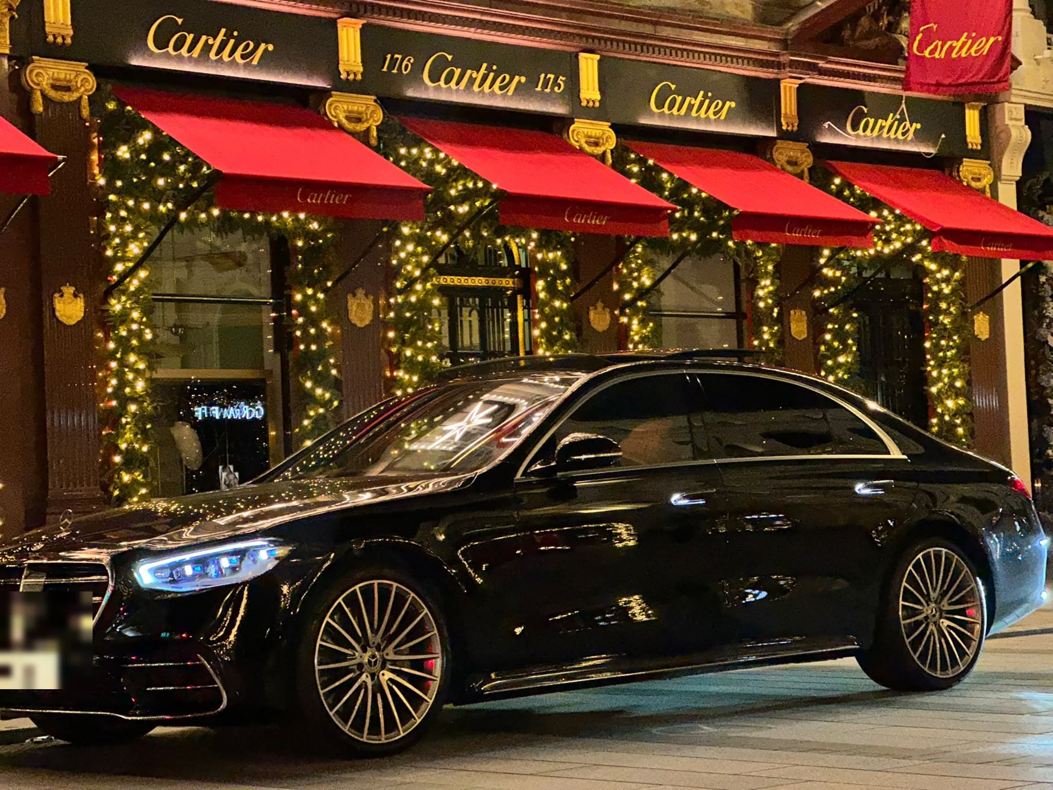 Mercedes-Benz S-Class — view 1