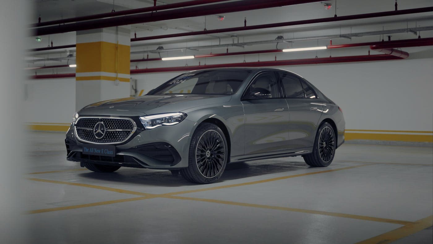 Mercedes-Benz E-Class — view 4