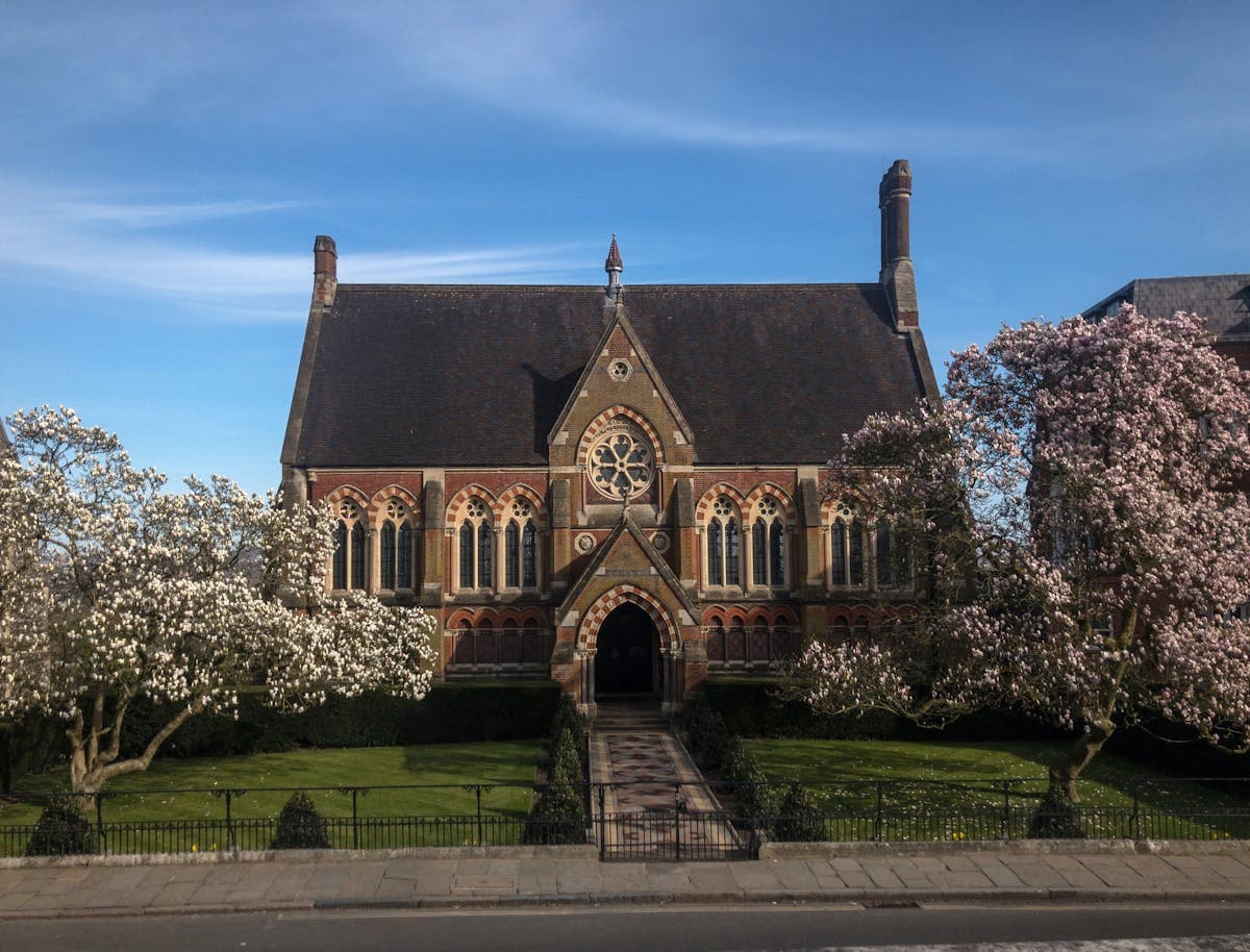 School runs chauffeur London