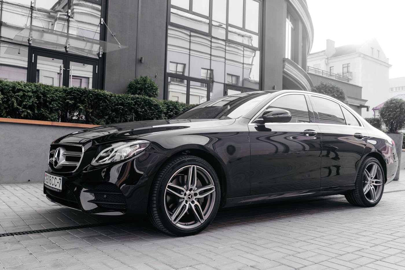 Mercedes E-Class AMG London — business class chauffeur airport transfer Heathrow Gatwick