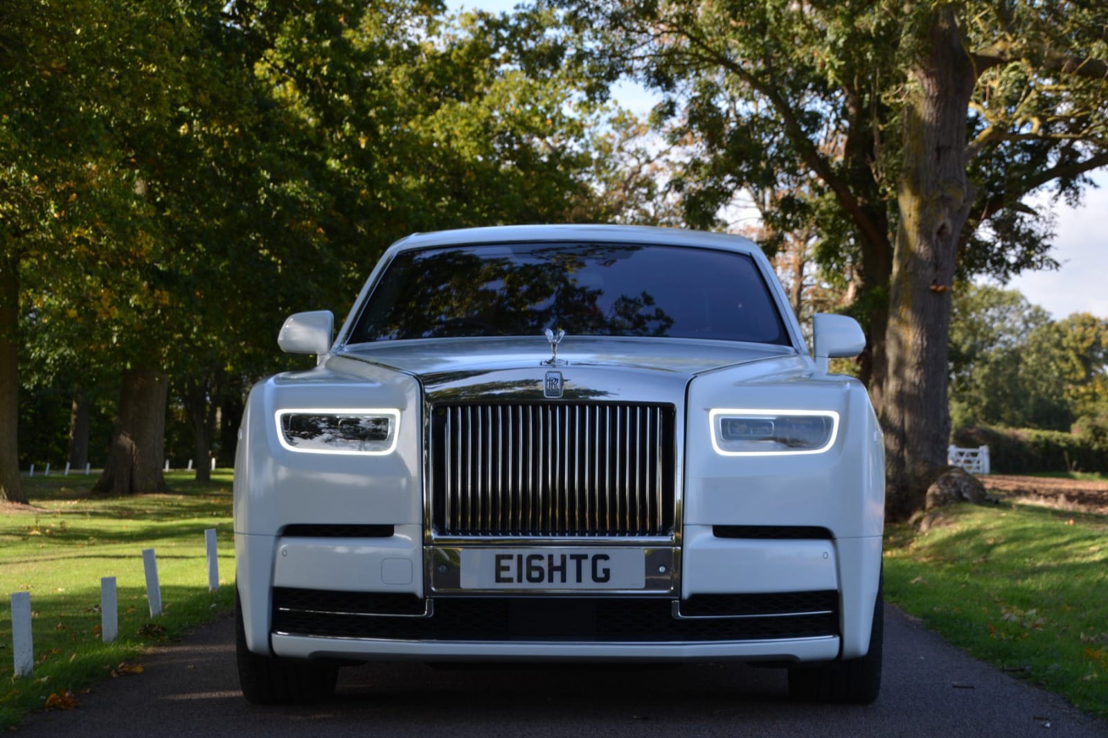 Rolls-Royce Phantom VIII front exterior — ultra-luxury executive chauffeur London