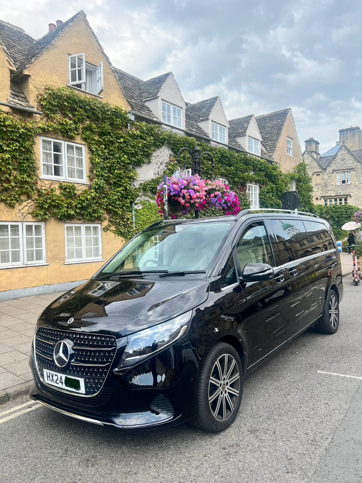 Mercedes V-Class Senzati in the Cotswolds — luxury chauffeur UK long distance coverage